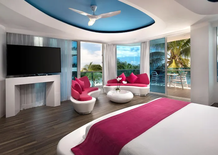 We Uniq El Carmen Adults Only Hotel 5*