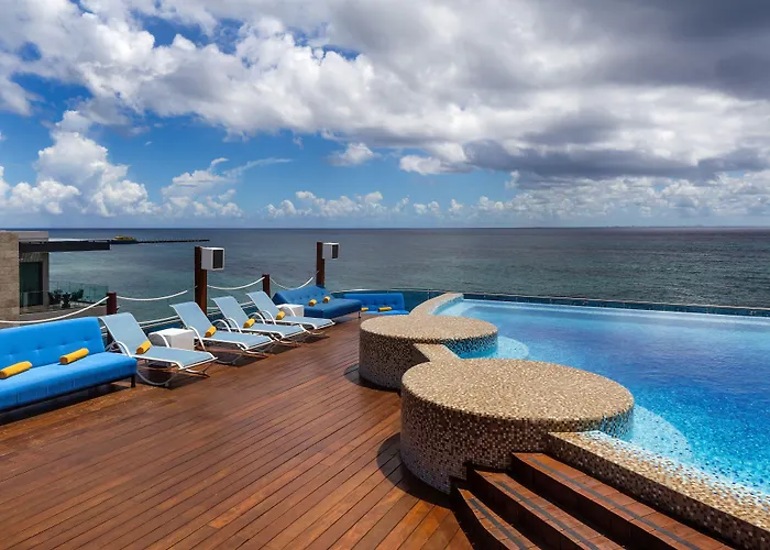 We Uniq El Carmen Adults Only Hotel 5*