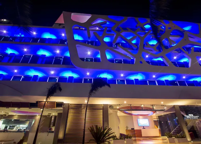 We Uniq El Carmen Adults Only 5* Playa del Carmen